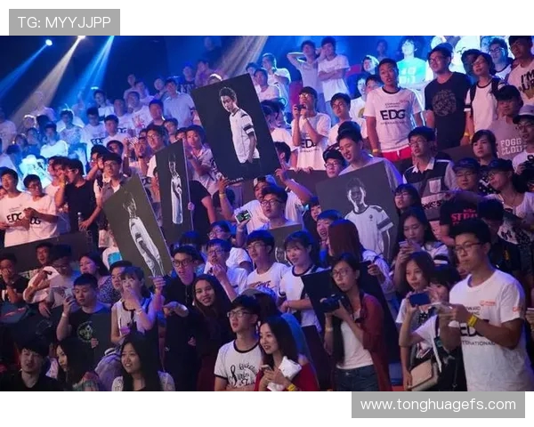 EDG战术解析:DOTA2比赛中的策略运用与团队协作探索 EDG战术解析:DOTA2比赛中的策略运用与团队协作探索