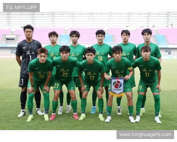 全运会回顾:杭州足球队展现出色实力与团队精神的精彩表现