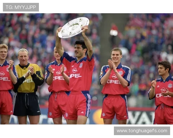 厄勒布与辛堡激战正酣谁能在这场对决中笑到最后