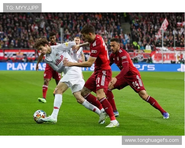 拜仁慕尼黑对阵利物浦欧冠直播精彩回顾与赛前分析 拜仁慕尼黑对阵利物浦欧冠直播精彩回顾与赛前分析