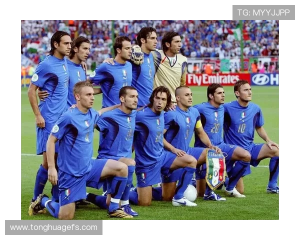 科斯塔的传奇旅程：从青涩少年到足球巨星的成长故事