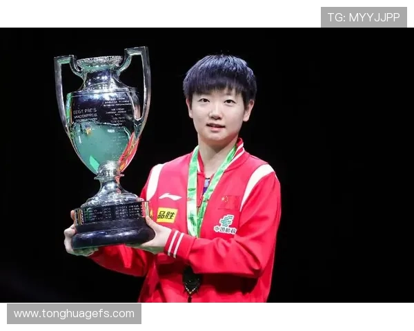 重庆篮球队逆袭之旅揭秘:从低谷到巅峰的奋斗与荣耀