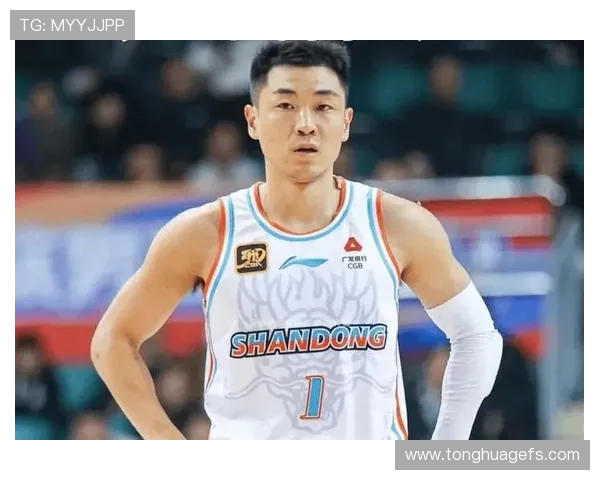 高诗岩：从篮球新星到职业生涯的璀璨之路探索与成长的故事