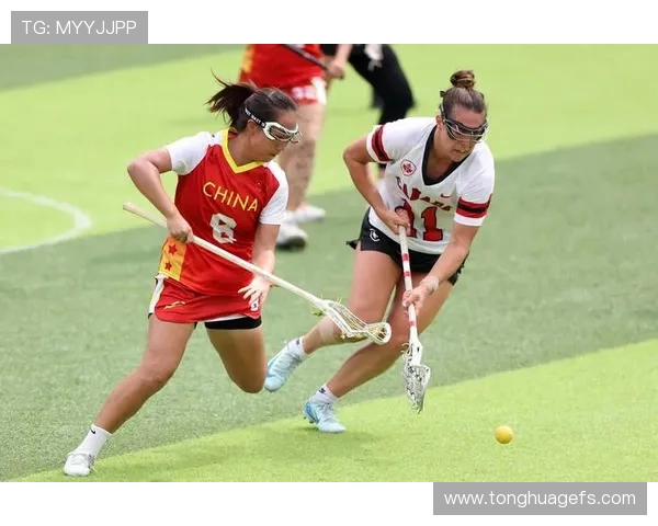 成都网球队进攻体系解析：网球战术的创新与实践探索