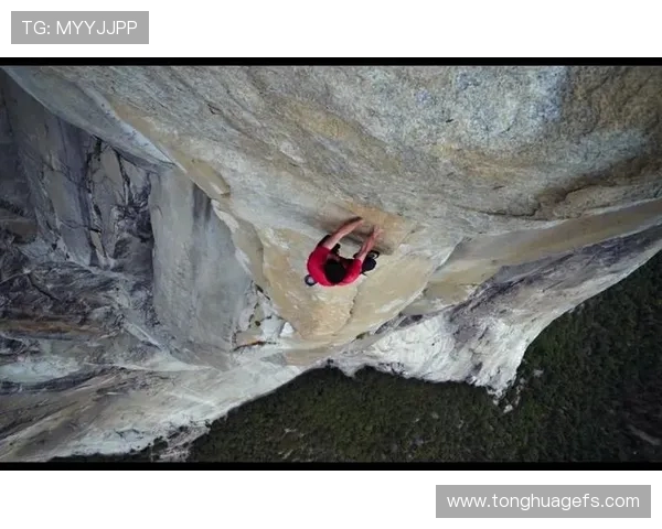 成都攀岩队实力揭秘：攀岩巨献背后的故事与挑战