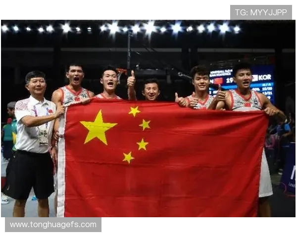 杭州足球队的崛起之路：从默默无闻到大满贯的辉煌历程